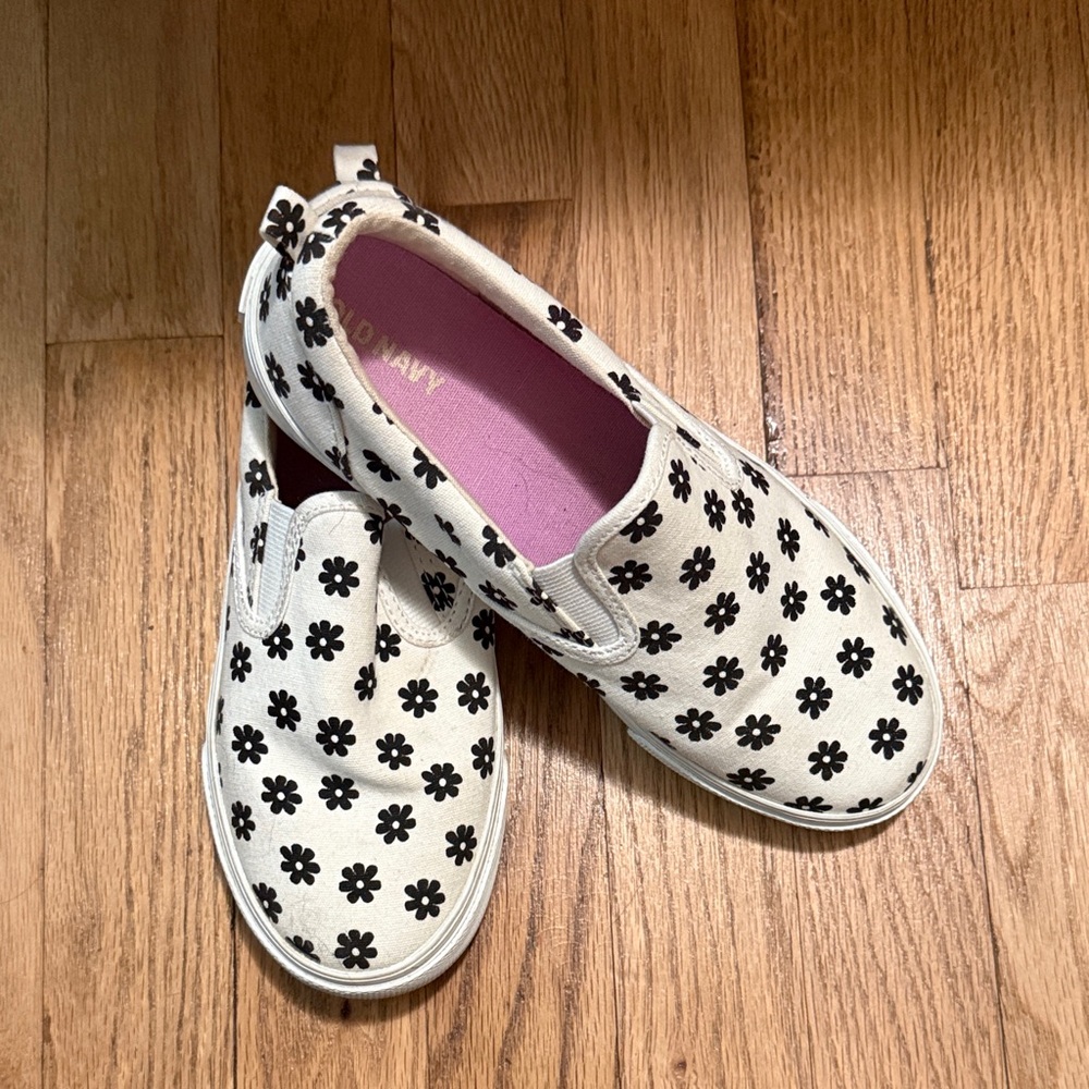 Old Navy Black Floral Kids Sneakers